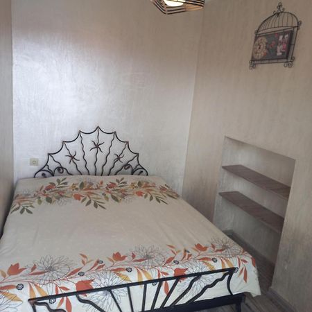 Penthouse Apartment In バトゥーミ エクステリア 写真