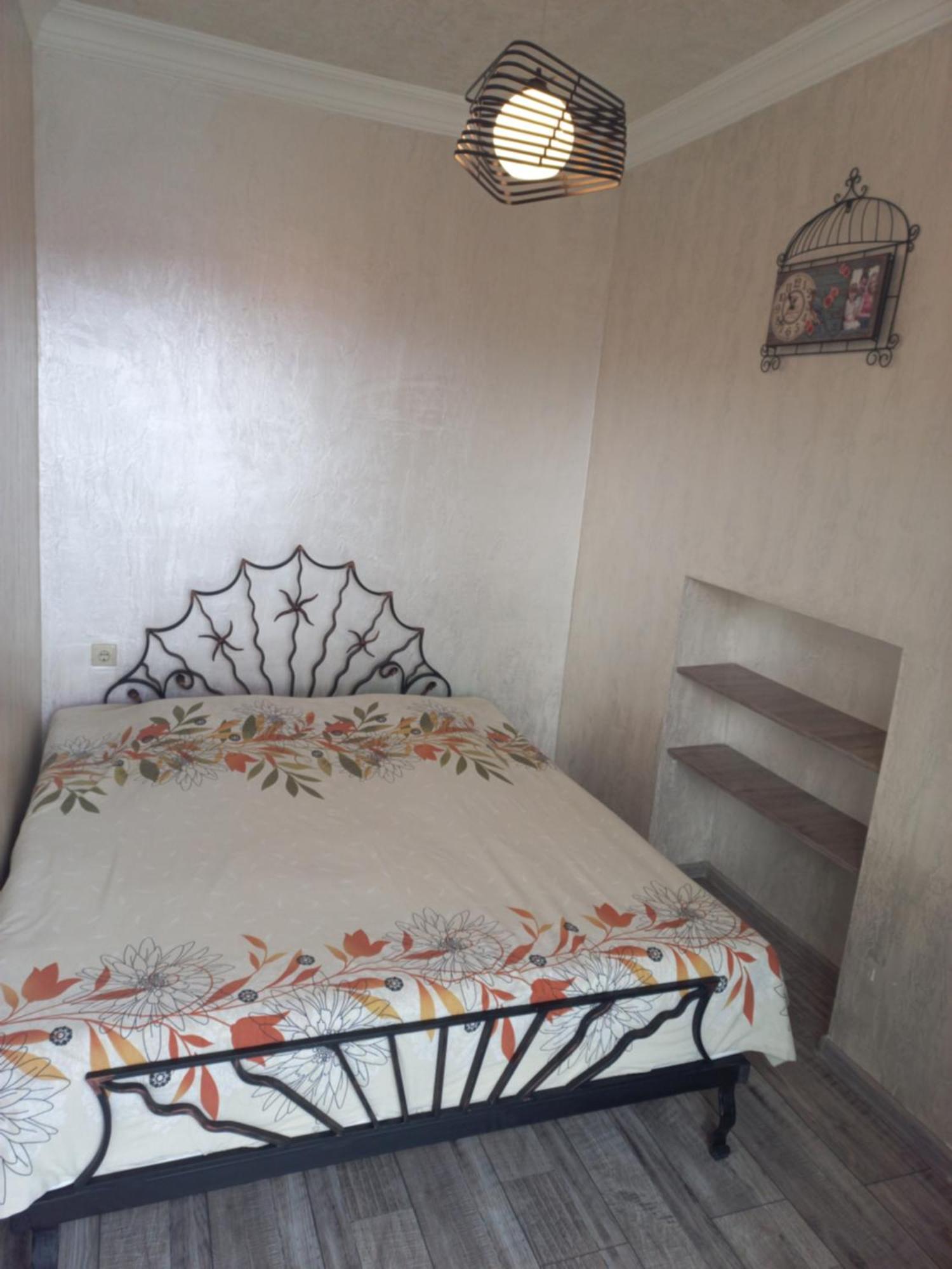 Penthouse Apartment In バトゥーミ エクステリア 写真